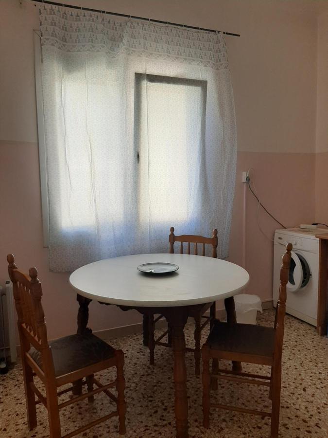 Retro Comfy Home Near Monastiraki Athen Eksteriør bilde